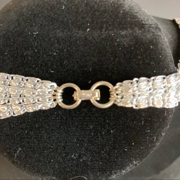 Sarah Coventry 8 strand silver tone necklace and earrings set - Picture 3 of 11